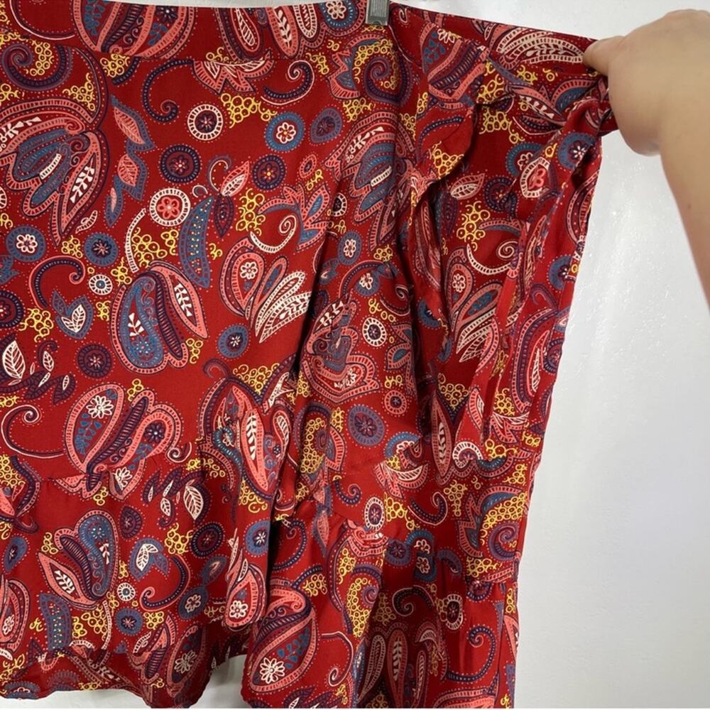 LOFT Plus, Paisley Wrap Mini Skirt. Size 26. In excellent condition! - Picture 3 of 8